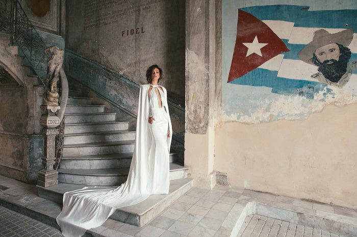 Linda Style 1508 with Cape – Luxury Bridal Gown by Julie Vino