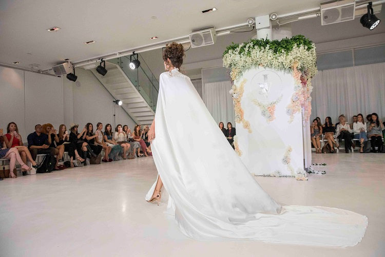 Linda Style 1508 with Cape – Luxury Bridal Gown by Julie Vino