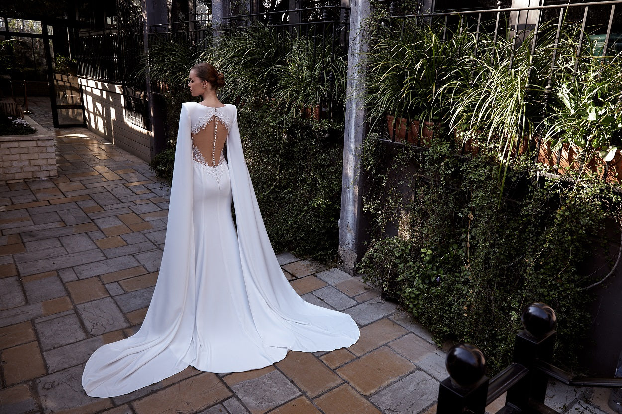 Rita 1956 – Long Sleeve Open Back Bridal Gown by Julie Vino