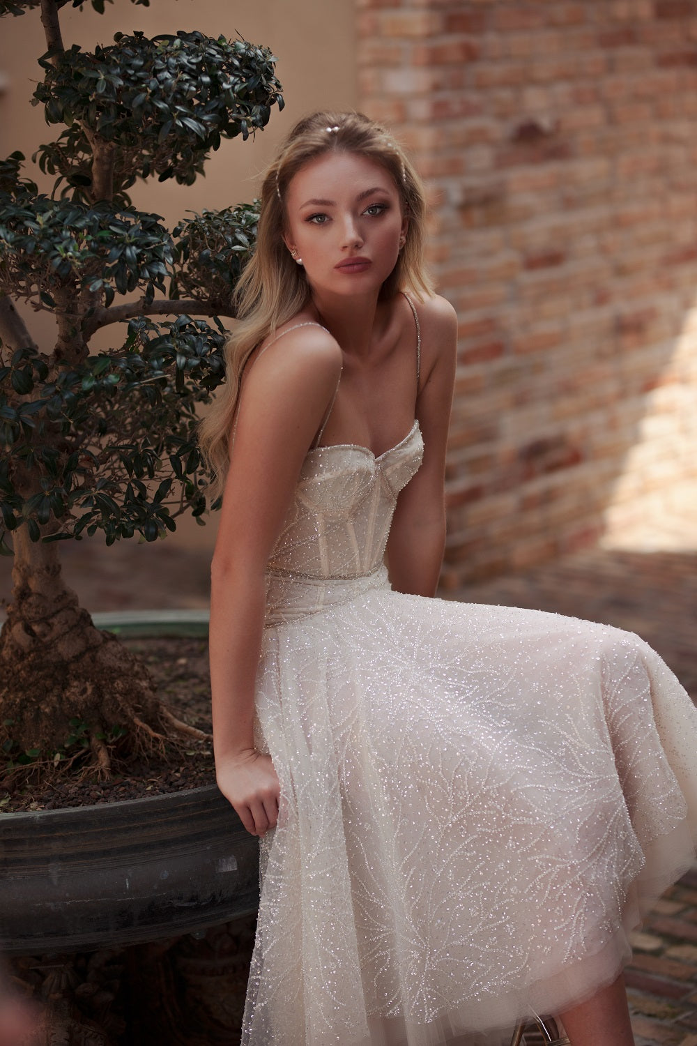 Scarlet Style 2060 – Luxury Bridal Gown by Julie Vino