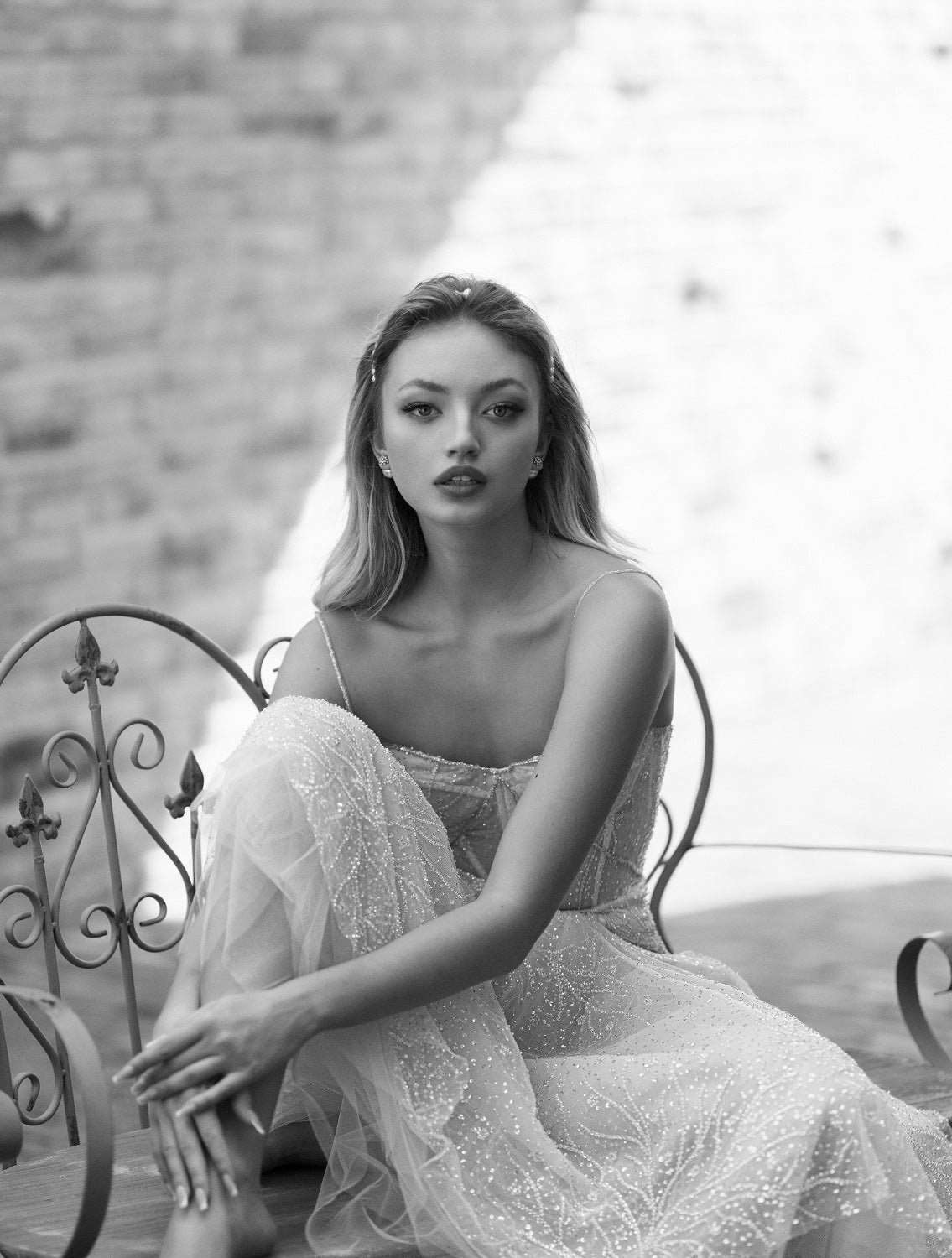 Scarlet Style 2060 – Luxury Bridal Gown by Julie Vino