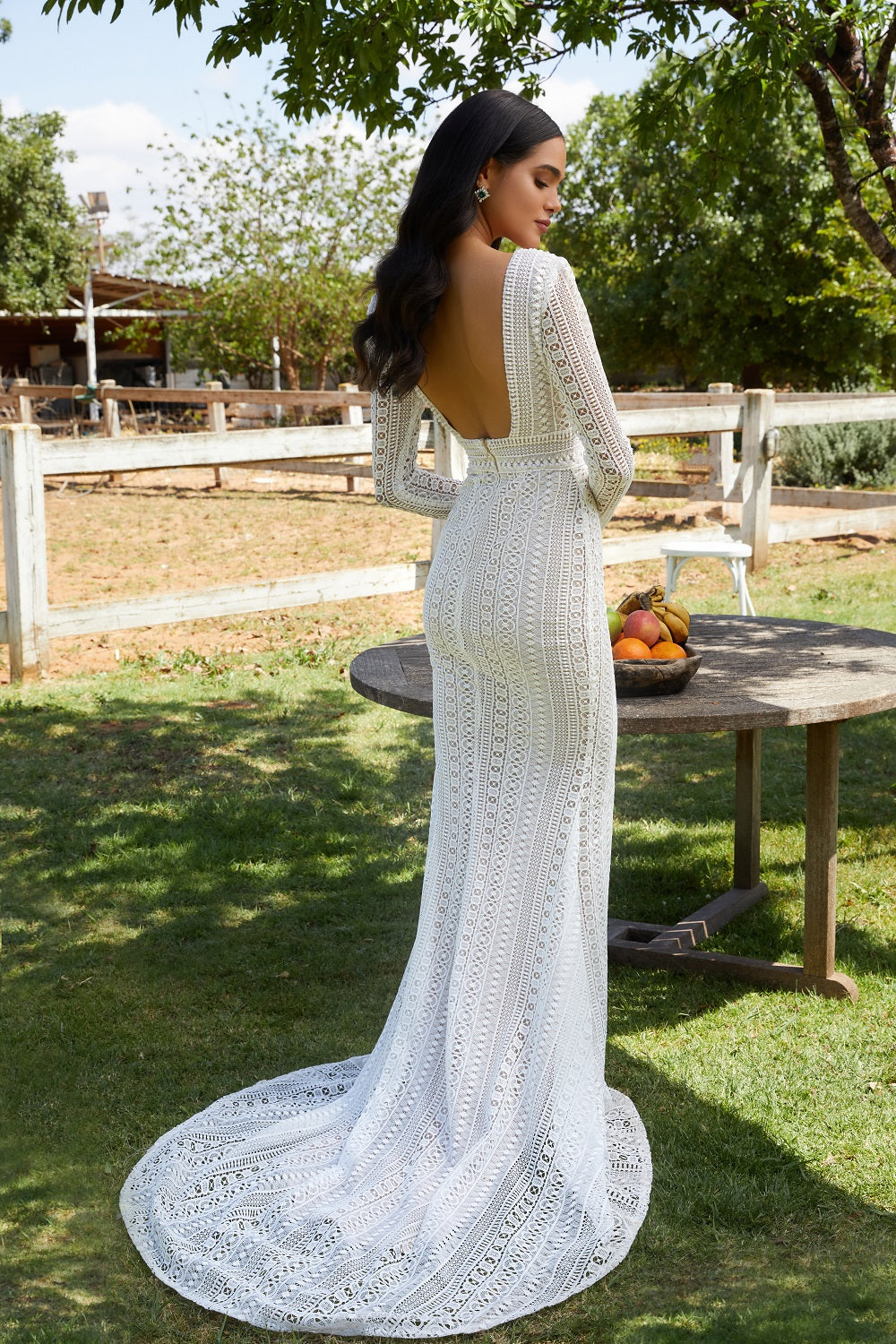 Dapheny 2157 – Luxury Bridal Gown by Julie Vino