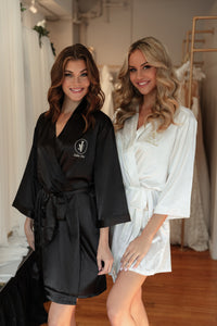Julie Vino Robe