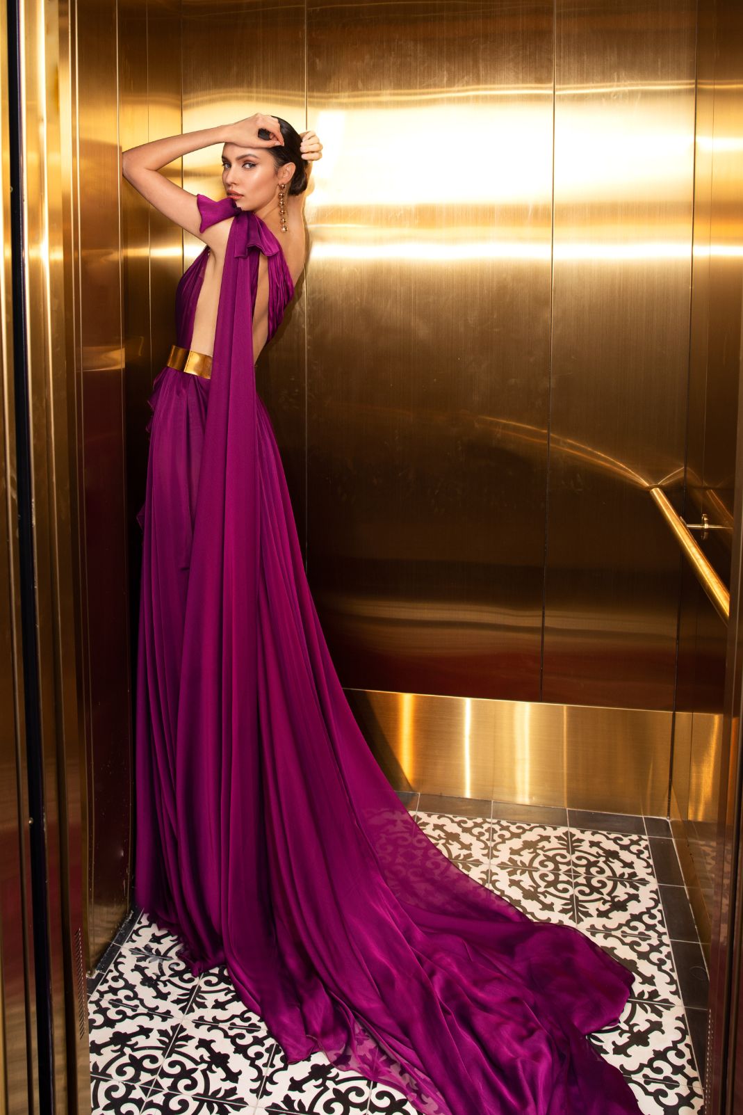 Julie Vino Gold 2020 Collection EV305